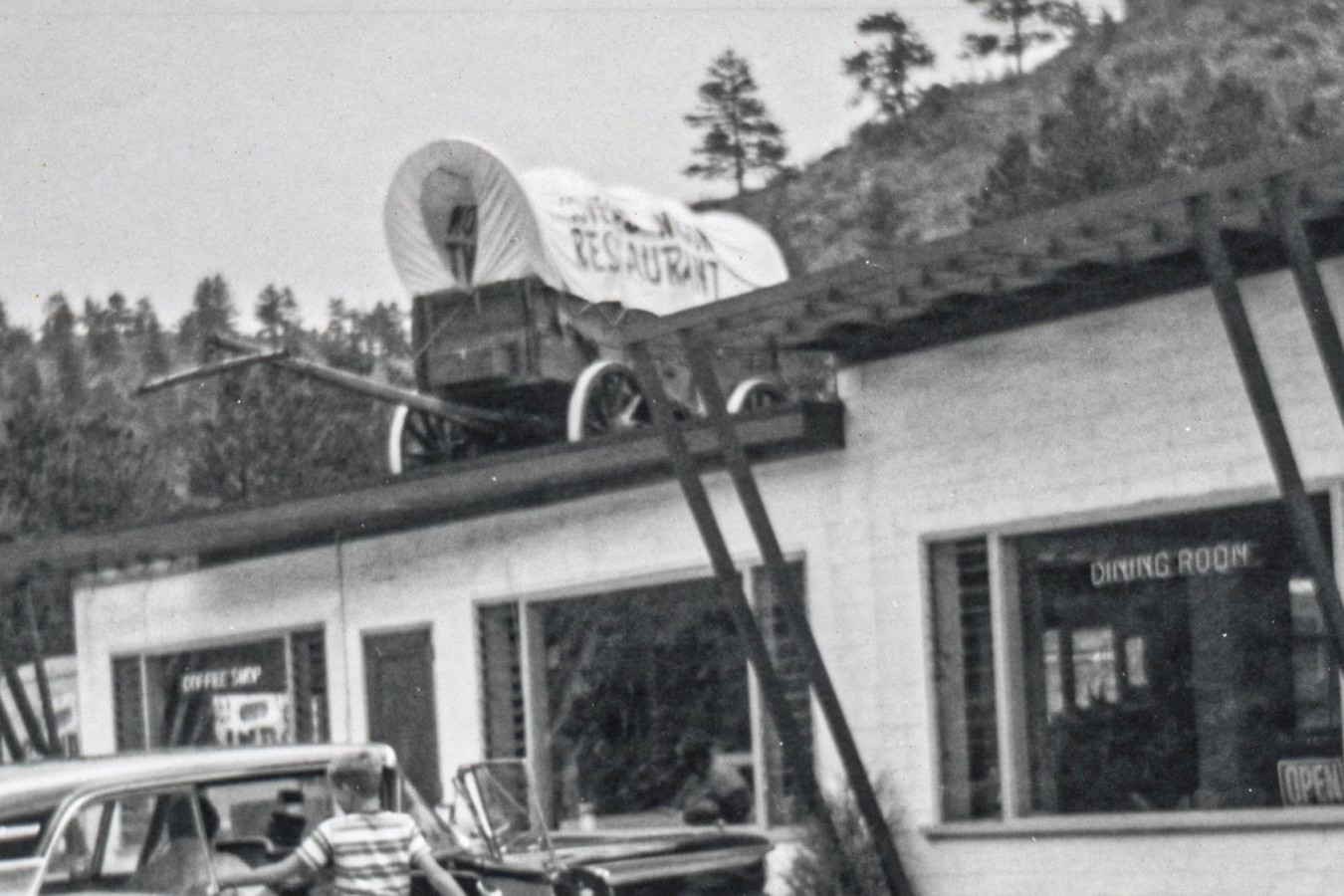 Idlewild Lodge - idlewildlodge.github.io - 1960-09 - Covered Wagon Restaurant in the Big Thompson Canyon - Featured