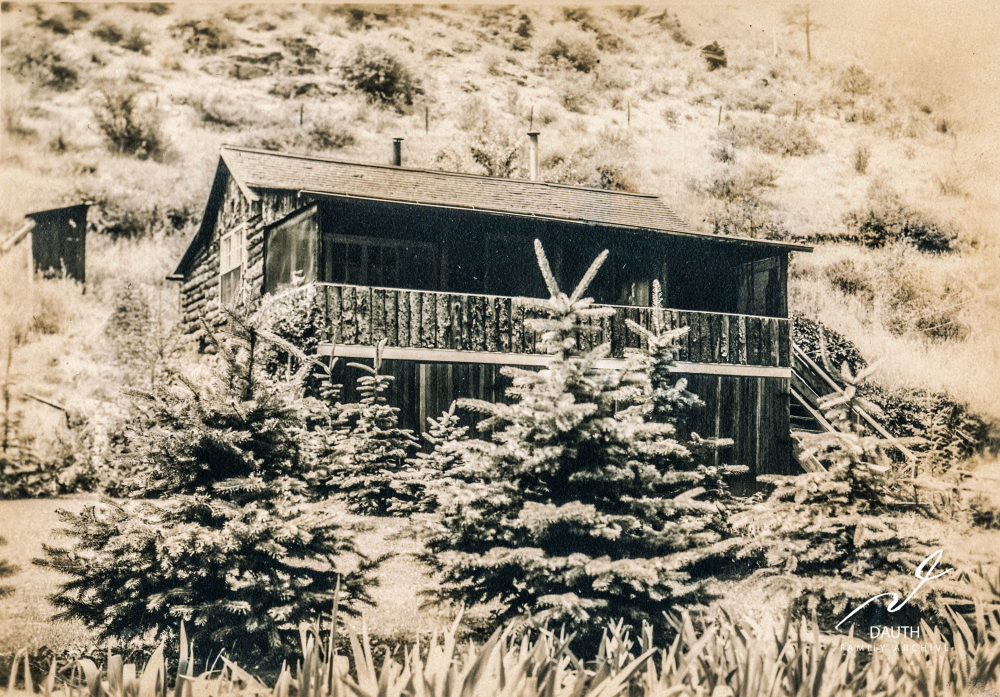 Idlewild Lodge - idlewildlodge.github.io - Circa 1929 - DAMFINO II - Looking south towards George Dauth's seco