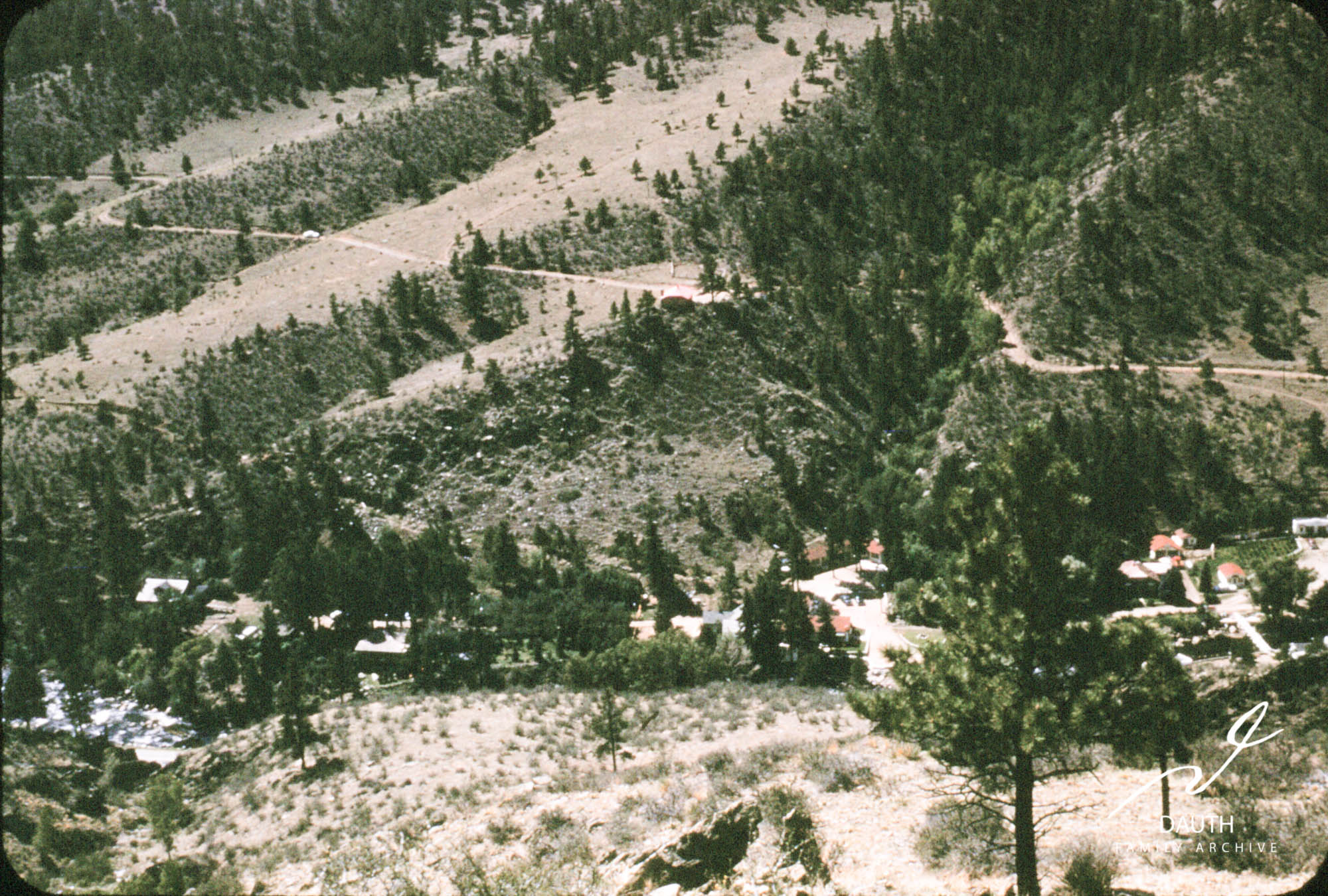 Idlewild Lodge - idlewildlodge.github.io - Circa 1956 - Vista Of Idlewild From Palisade Mountain