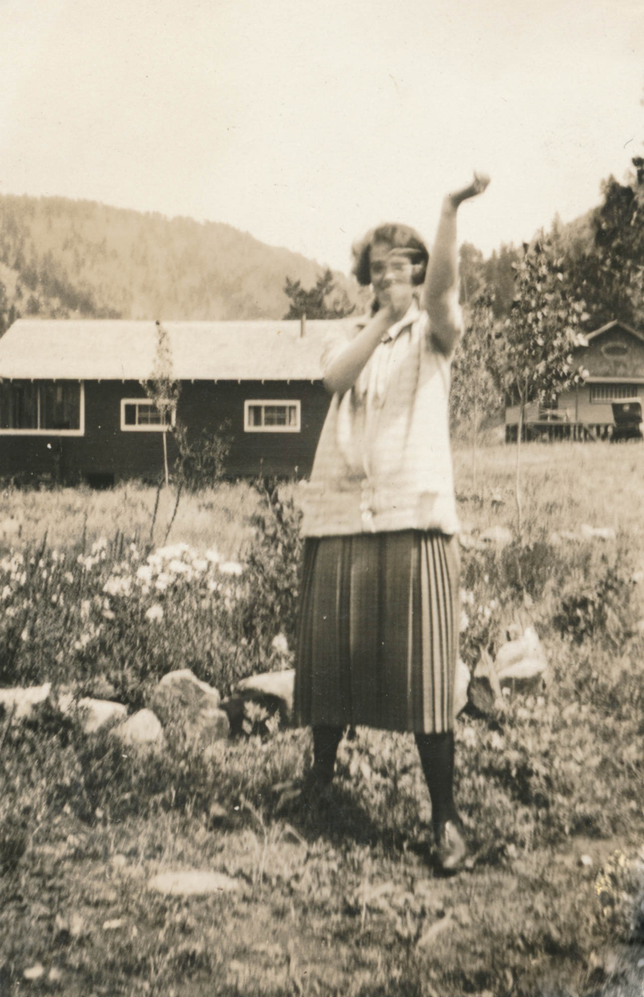 Idlewild Lodge - idlewildlodge.github.io - 1921 - Elizabeth Dauth In Front of DAMFINO