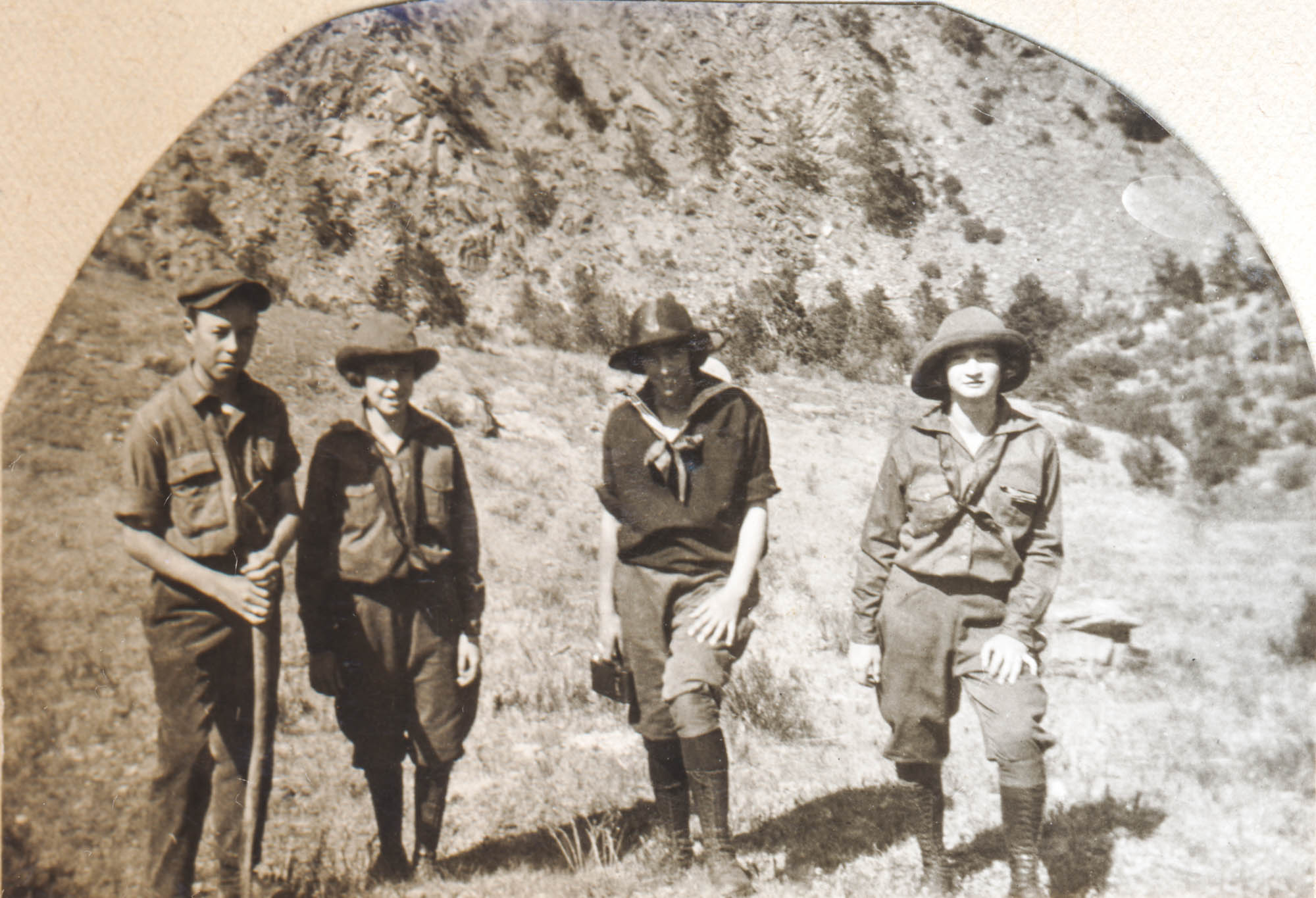 Idlewild Lodge - idlewildlodge.github.io - 1923 - Elizabeth Dauth Hiking Behind Idlewild