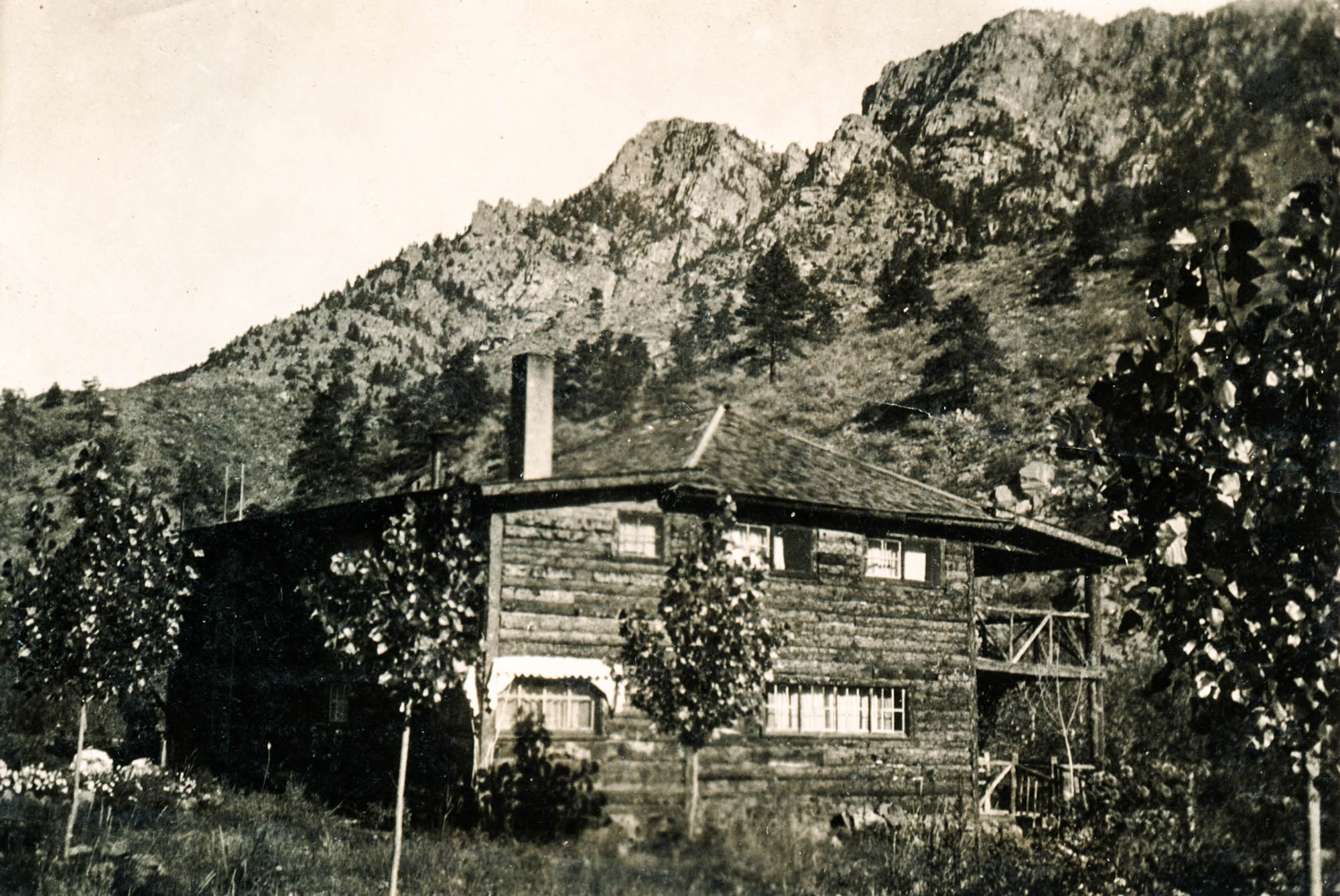 Idlewild Lodge - idlewildlodge.github.io - Circa 1920s - South East Corner Of Idlewild Lodge