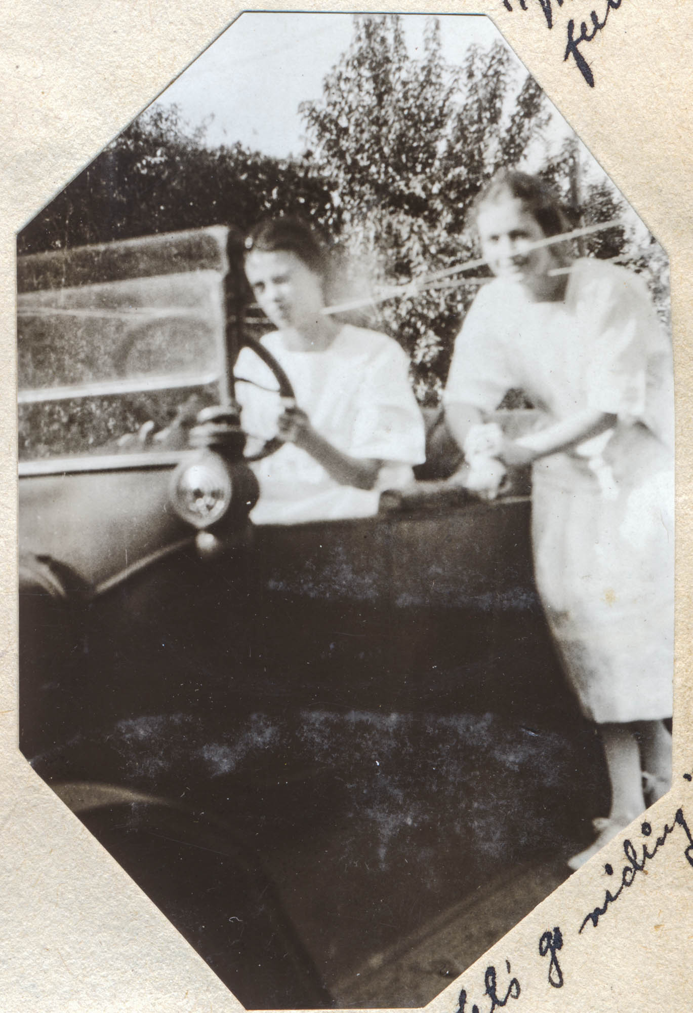 Idlewild Lodge - idlewildlodge.github.io - Circa 1922 - Elizabeth Dauth Pretending To Drive