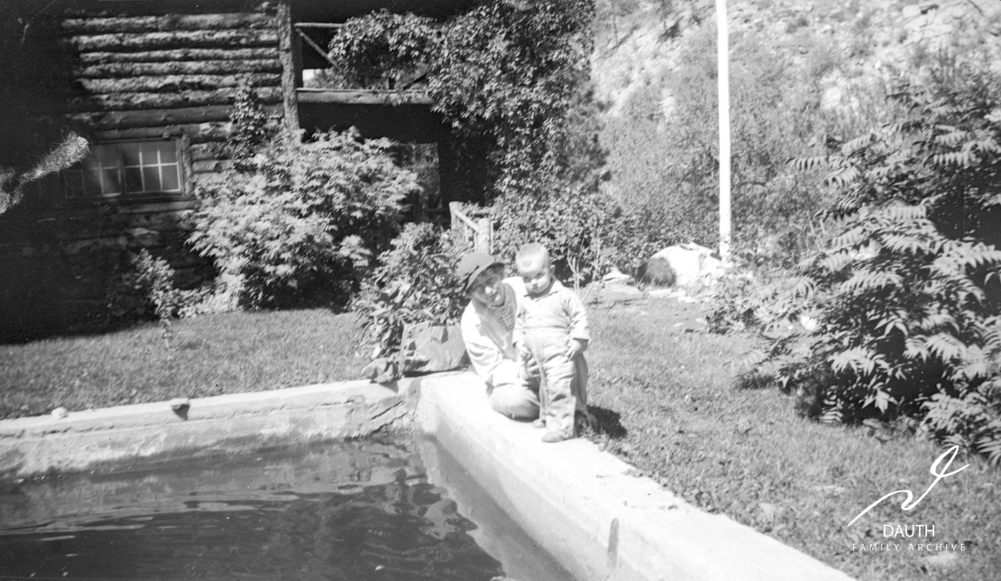 Idlewild Lodge - idlewildlodge.github.io - Circa 1930s - East Idlewild Lodge Pond